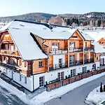 Edelweiss 4*