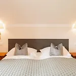 Aparthotel Edelweiss Mariapfarr