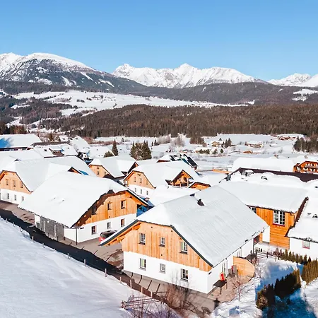 Edelweiss Aparthotel