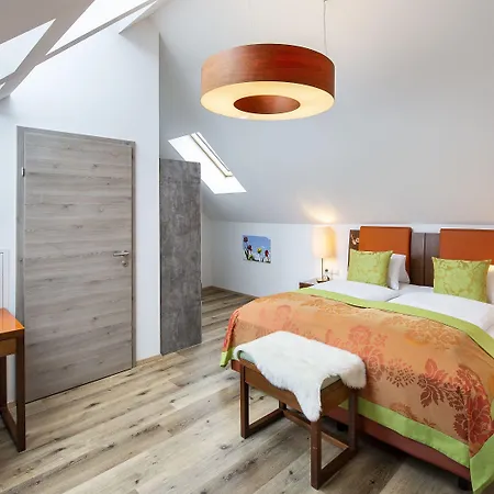Edelweiss 4*