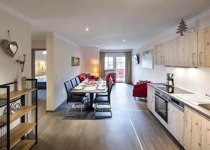 Aparthotel Edelweiss 4*