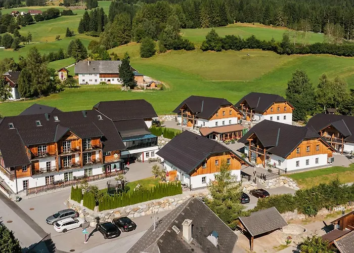 Aparthotel Edelweiss 4*