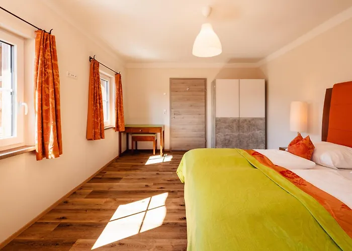 Aparthotel Edelweiss 4*