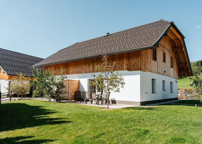 Aparthotel Edelweiss 4*